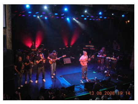 Jason Mraz and full band